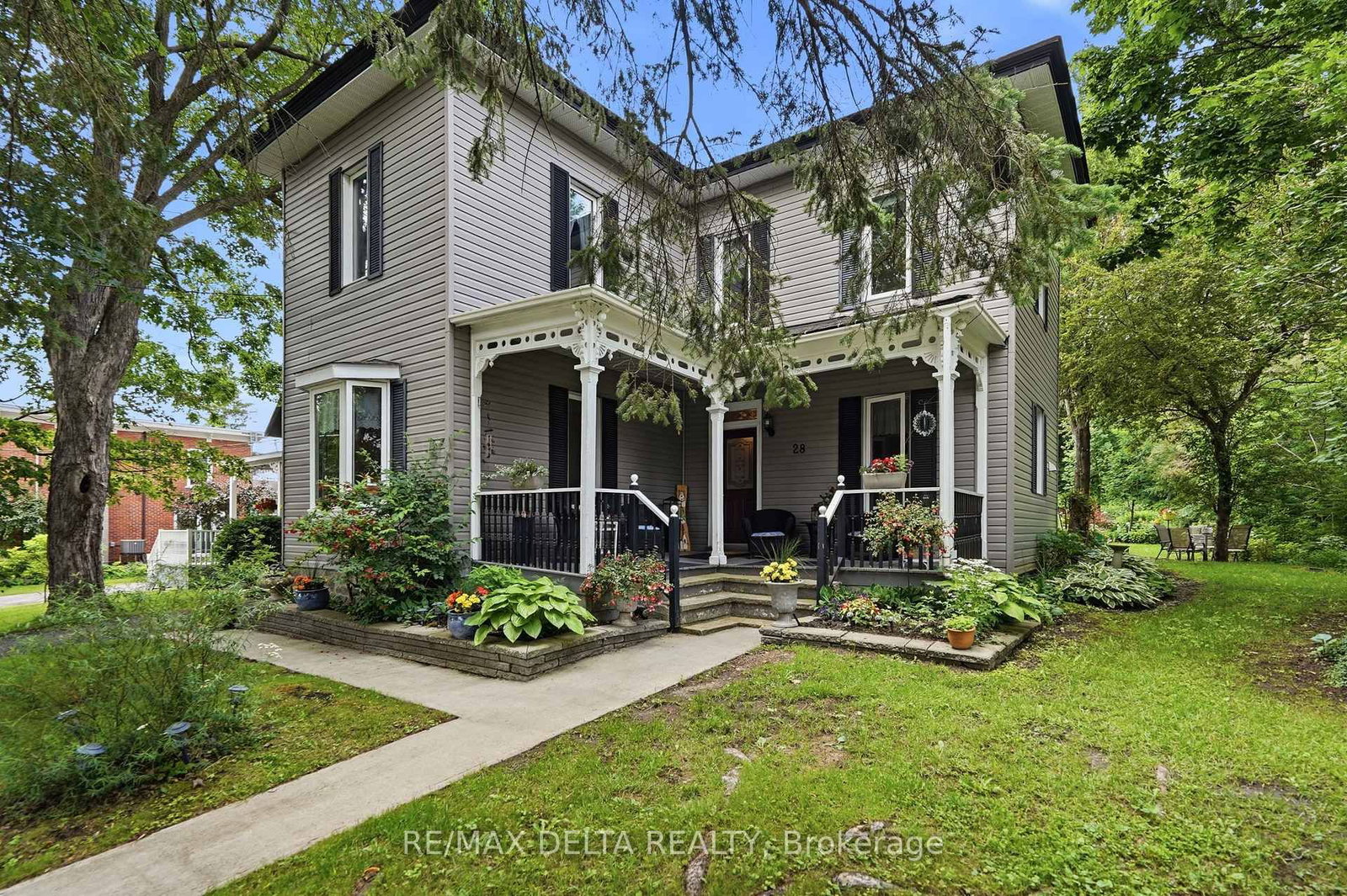 28 Jay Street • Champlain, ON photo 1