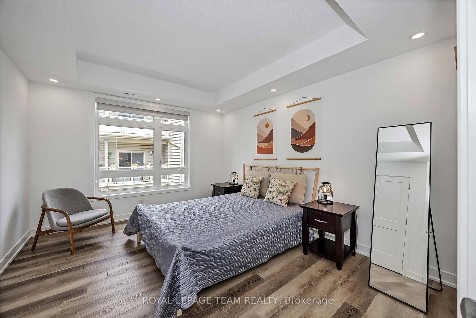 121 Fairweather Street • Ottawa, ON photo 14