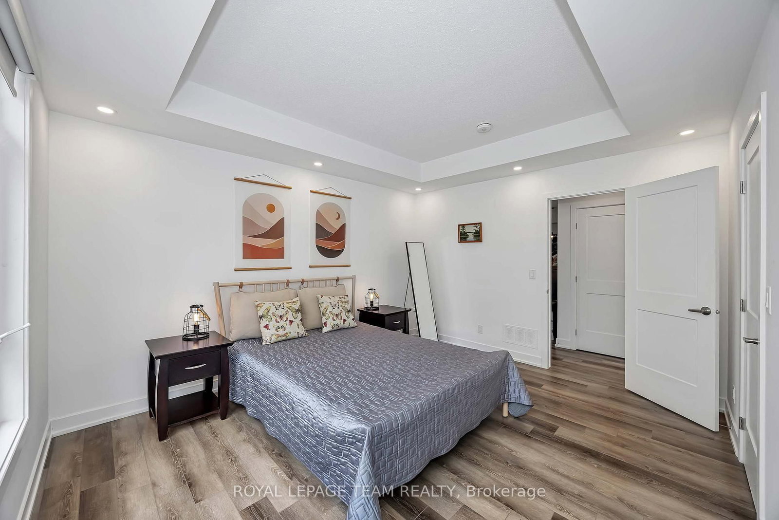 121 Fairweather Street • Ottawa, ON photo 15