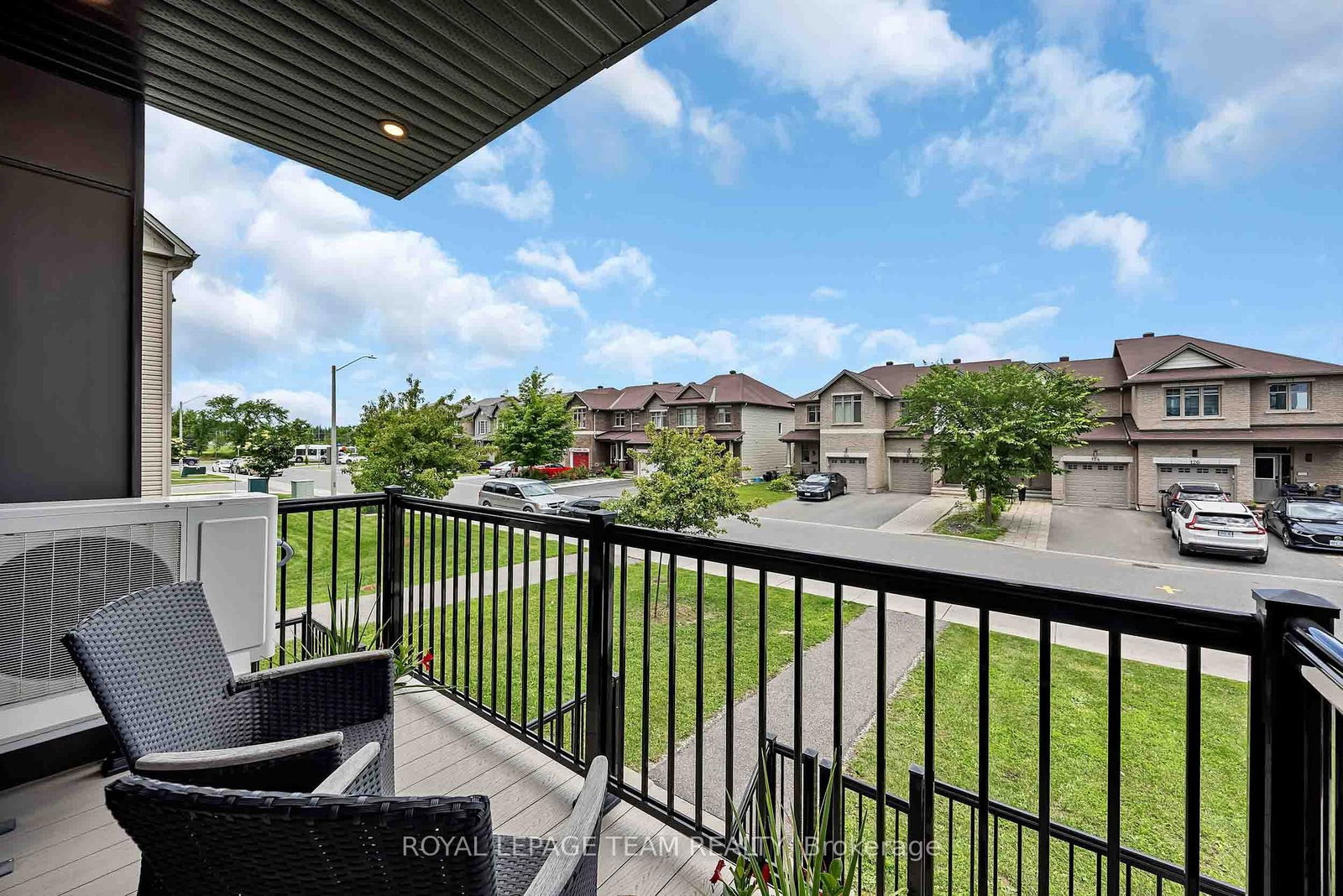 121 Fairweather Street • Ottawa, ON photo 23