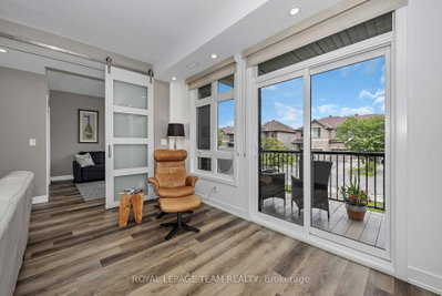 121 Fairweather Street • Ottawa, ON photo 6