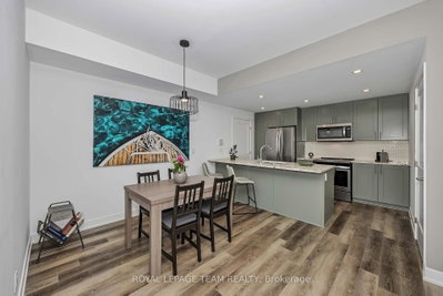 121 Fairweather Street • Ottawa, ON photo 8