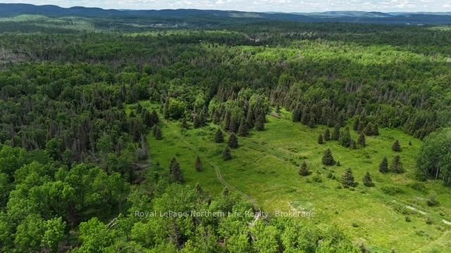 2141 PAPINEAU Road