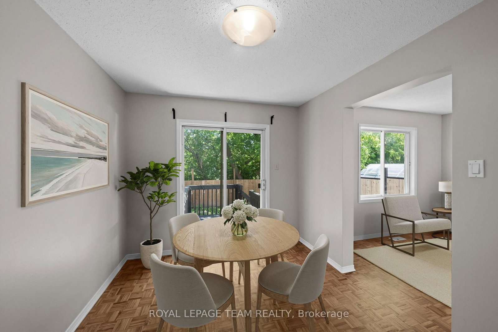 1991 Banff Avenue • Ottawa, ON photo 34