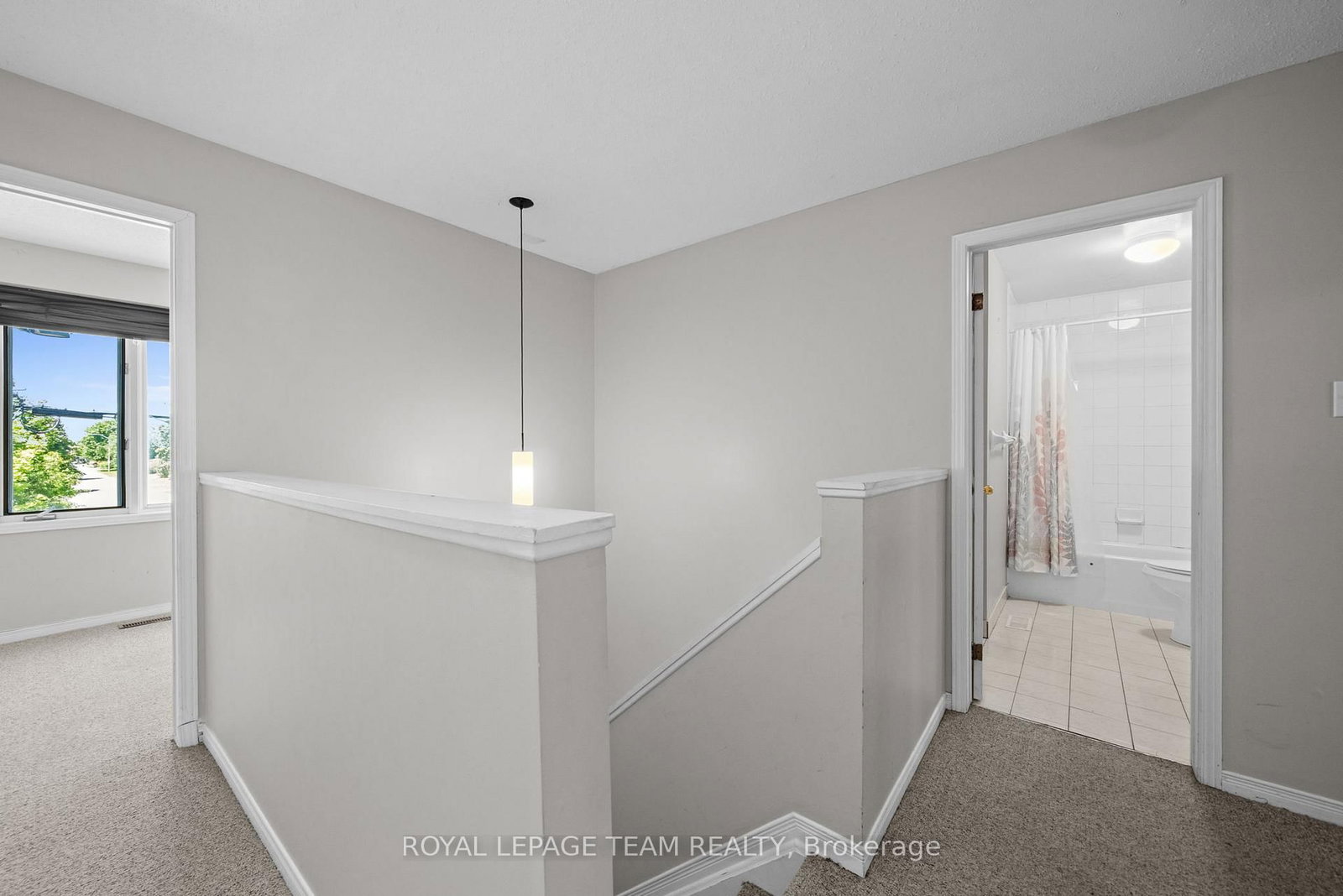 1991 Banff Avenue • Ottawa, ON photo 39