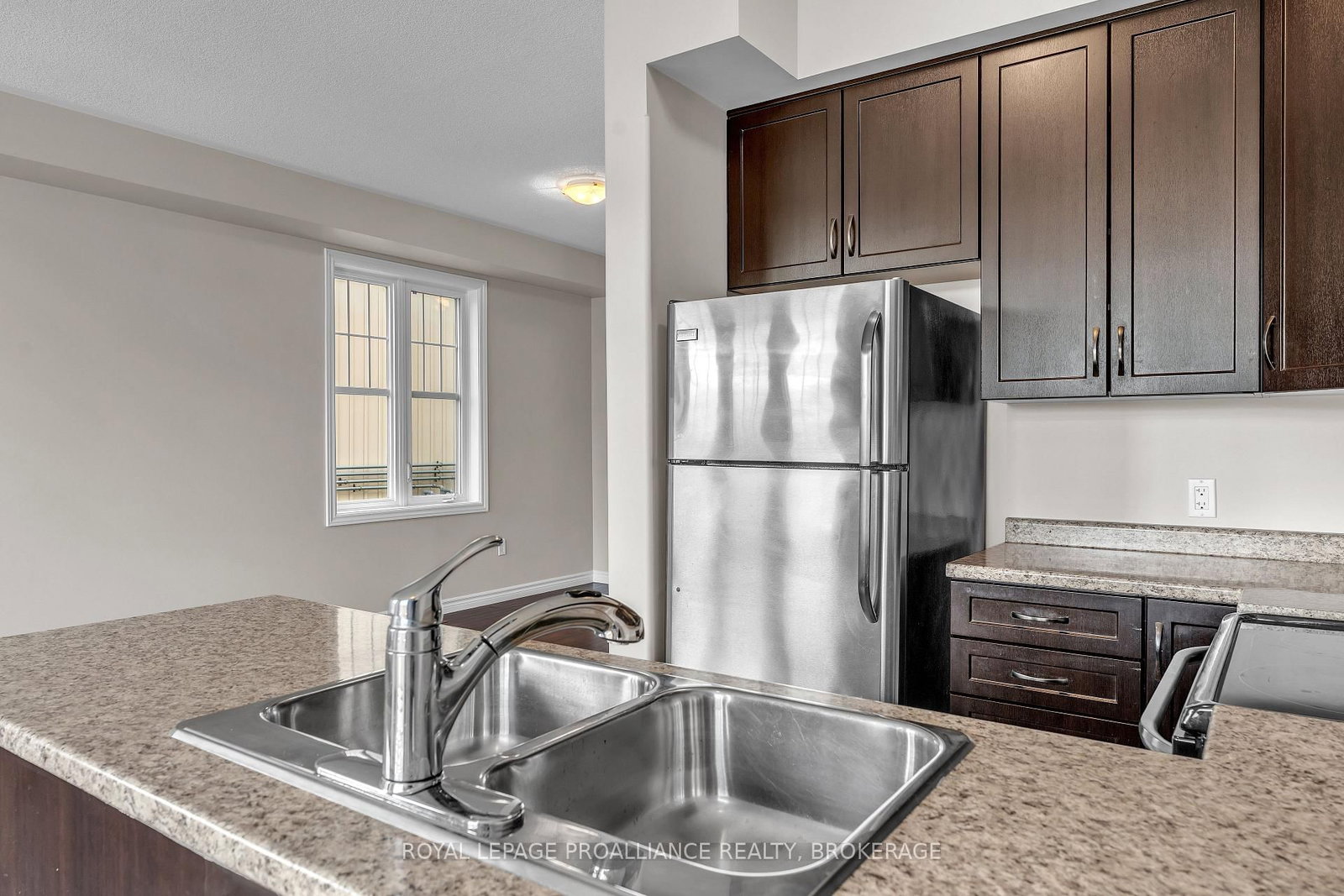 792 Newmarket Lane • Kingston, ON photo 13