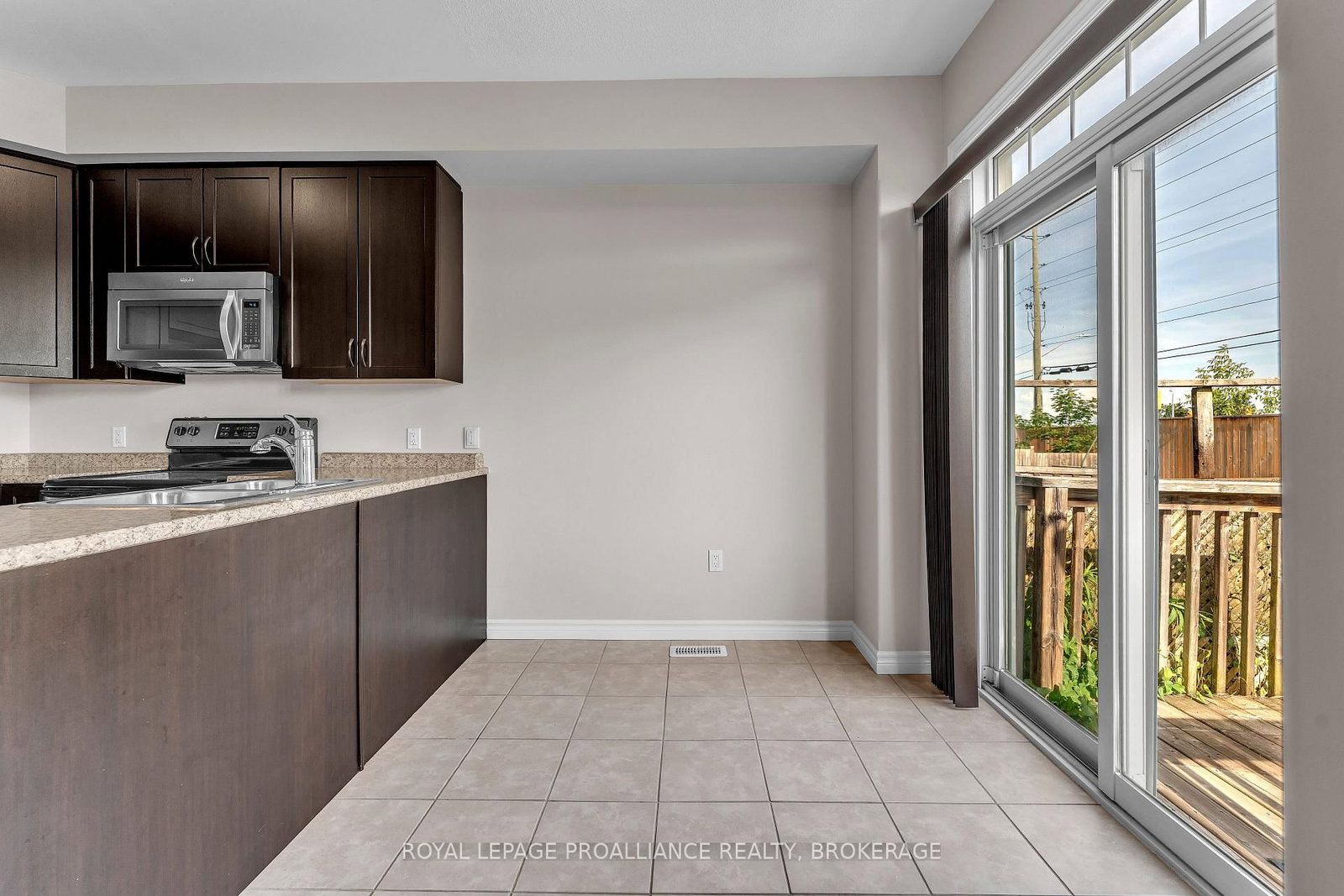 792 Newmarket Lane • Kingston, ON photo 16