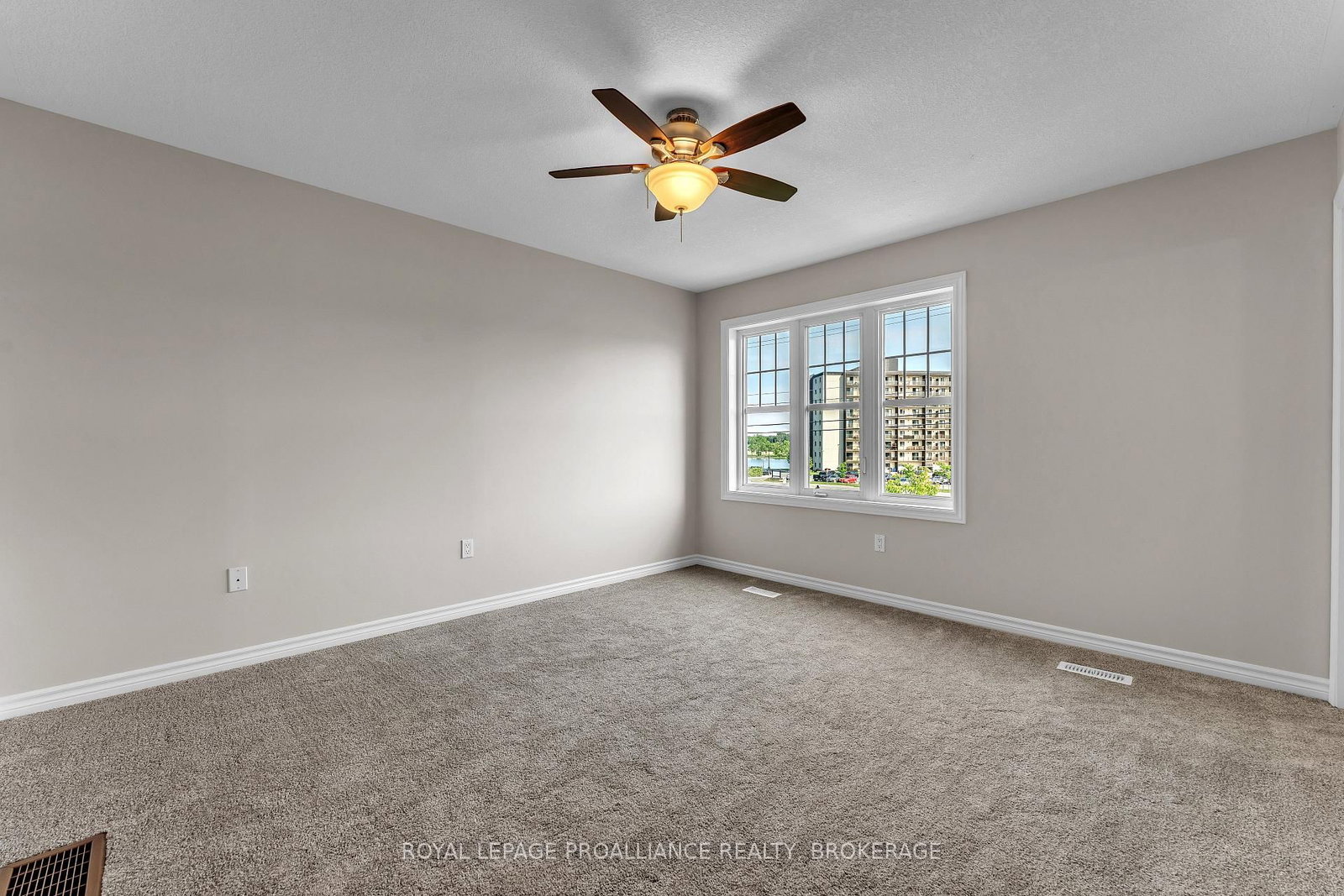 792 Newmarket Lane • Kingston, ON photo 19