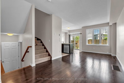 792 Newmarket Lane • Kingston, ON photo 9