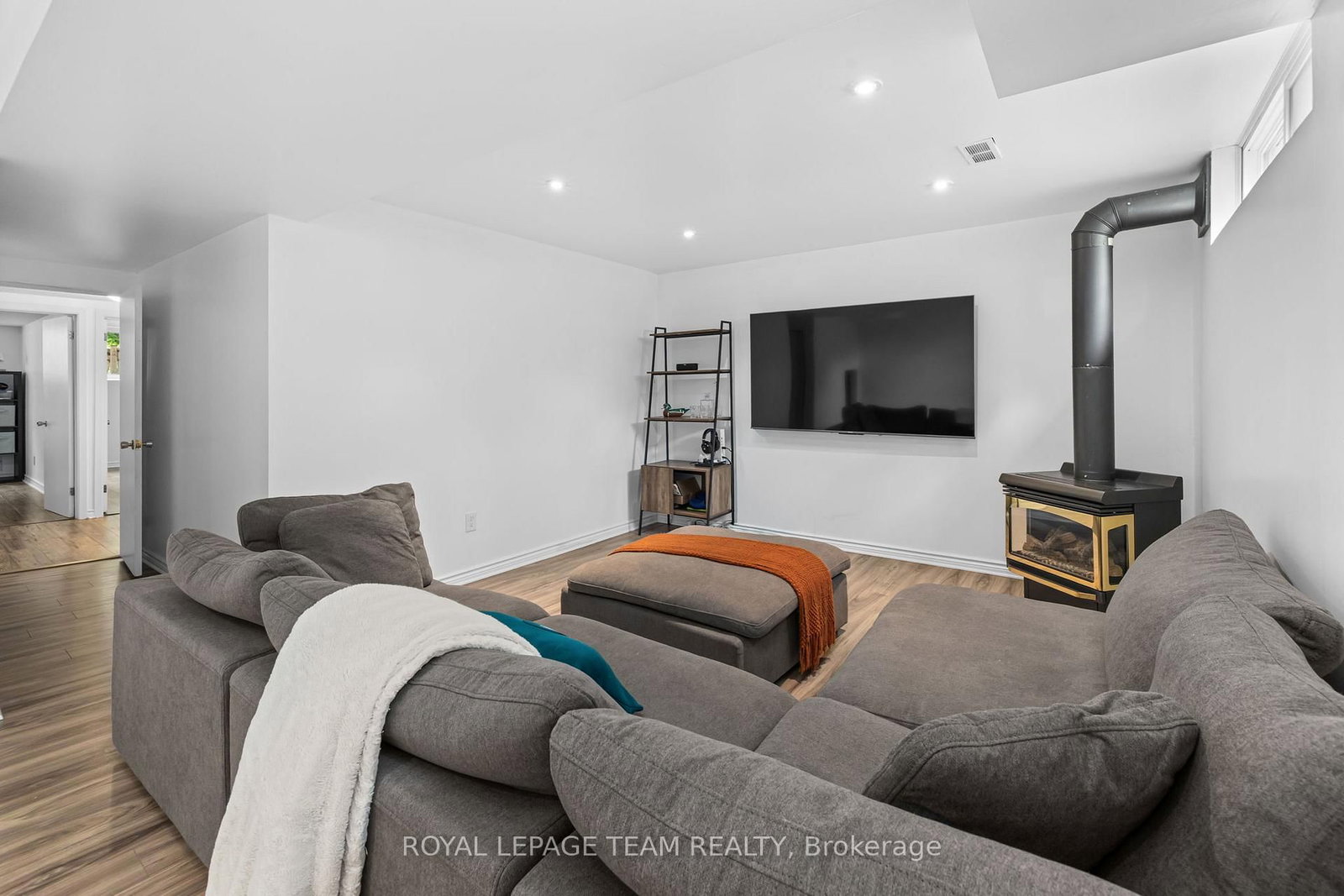 40 Woodmount Crescent • Ottawa, ON photo 23
