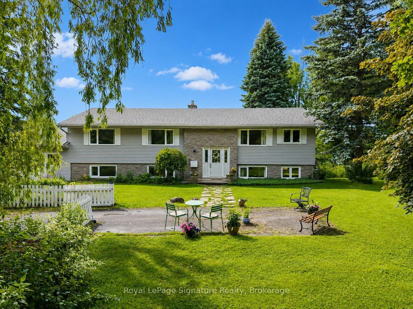 194700 Grey Road 13 Road S • Grey Highlands, ON photo 1