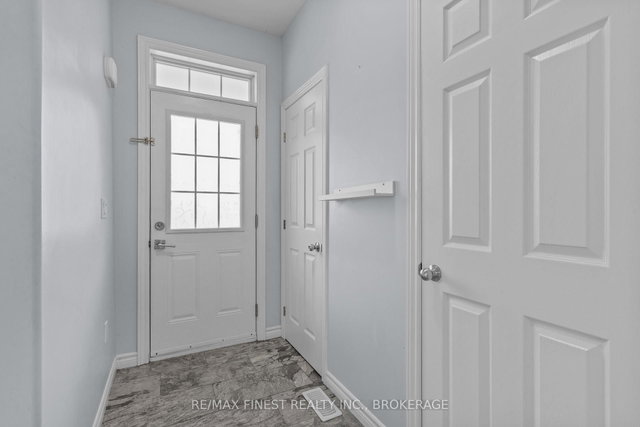 893 Ascot Lane
