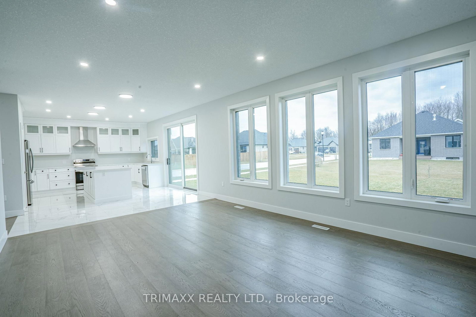188 Foxborough Place • Thames Centre, ON photo 16