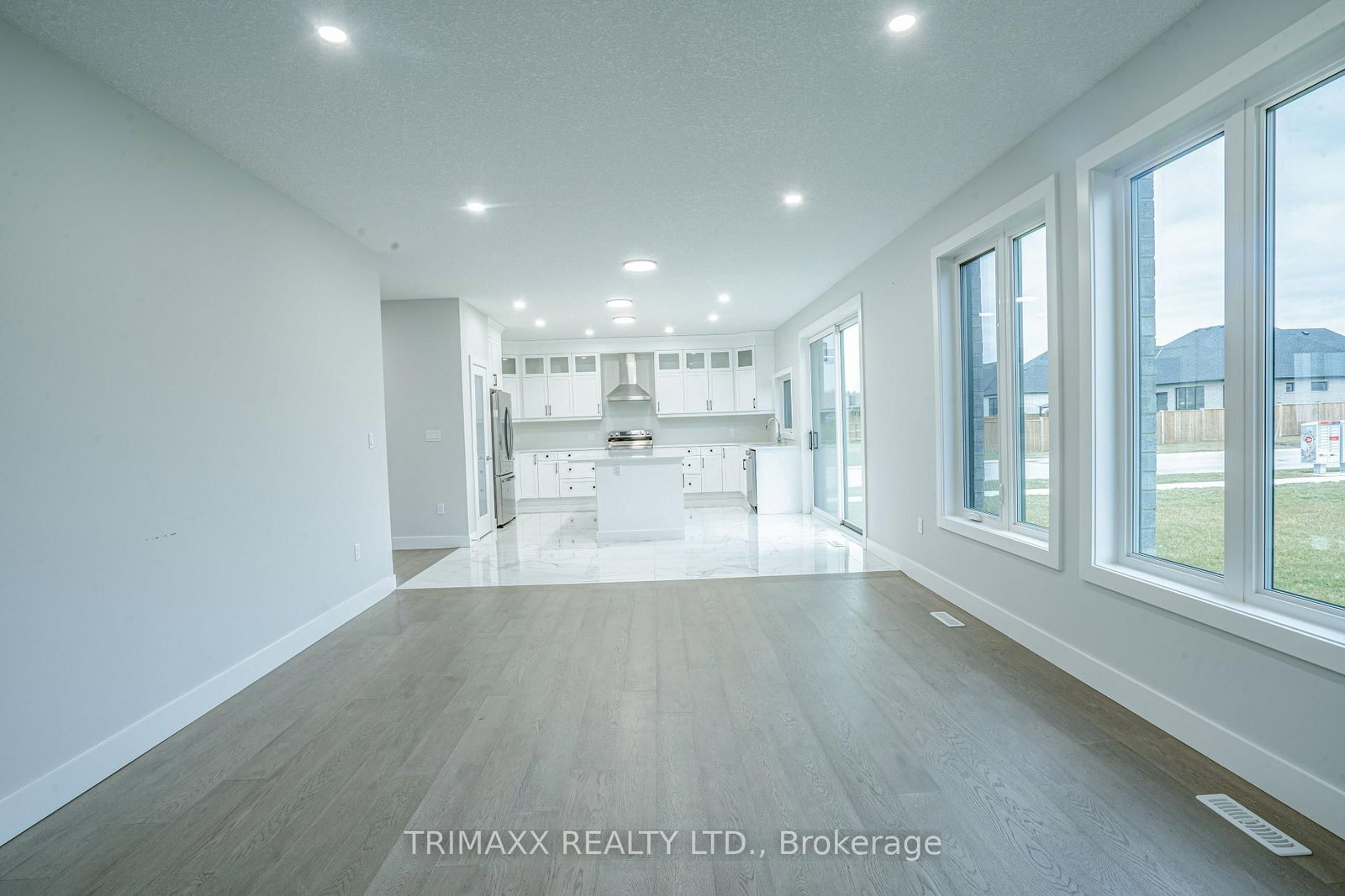 188 Foxborough Place • Thames Centre, ON photo 17