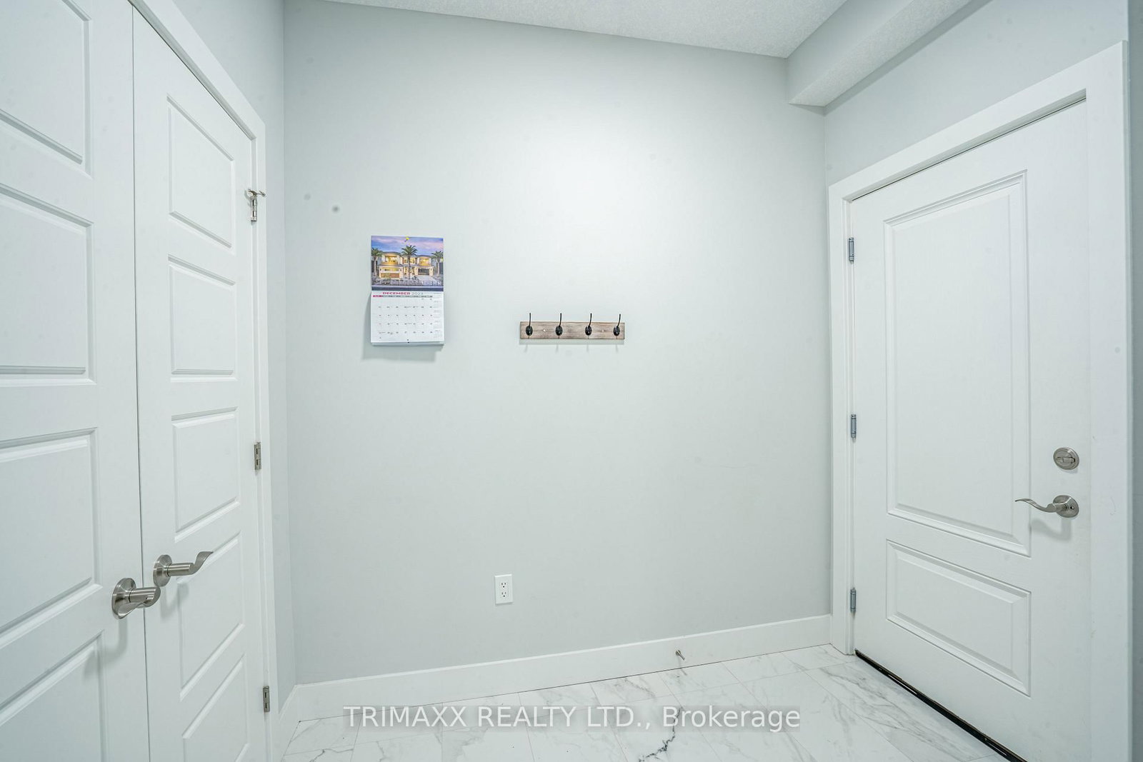 188 Foxborough Place • Thames Centre, ON photo 19