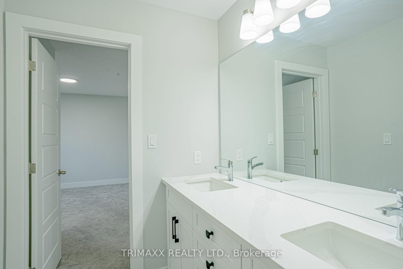 188 Foxborough Place • Thames Centre, ON photo 36