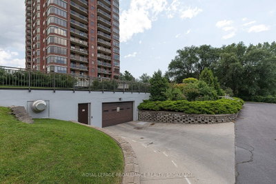 Unit 1302 — 1000 King Street W — photo 3