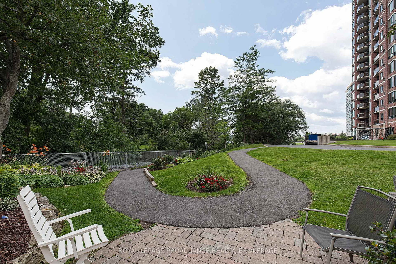 1000 King Street W • #1302 • Kingston, ON photo 7