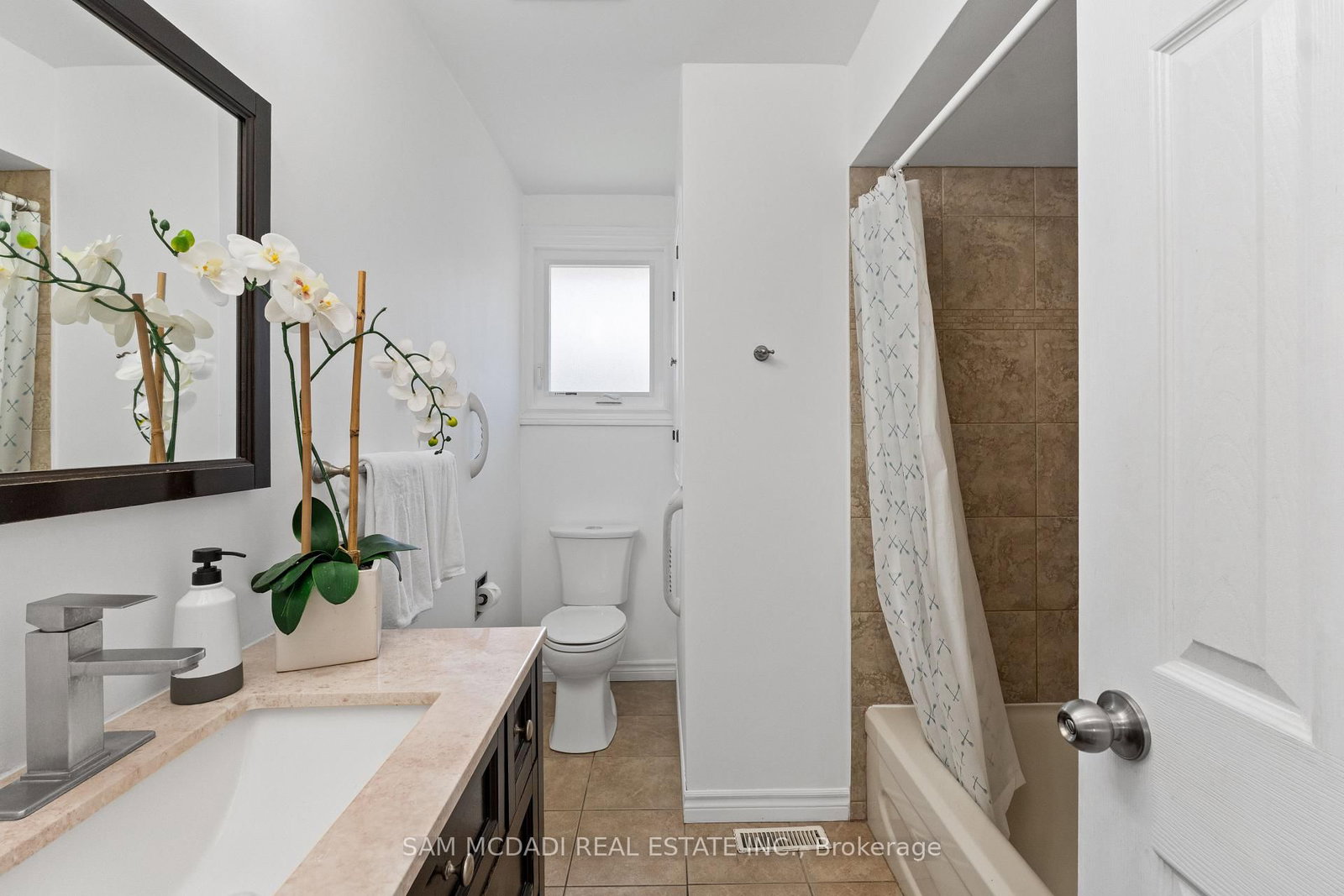 7570 Nadia Court • Niagara Falls, ON photo 13
