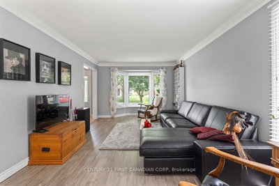 1677 Phillbrook Crescent • London North, ON photo 7
