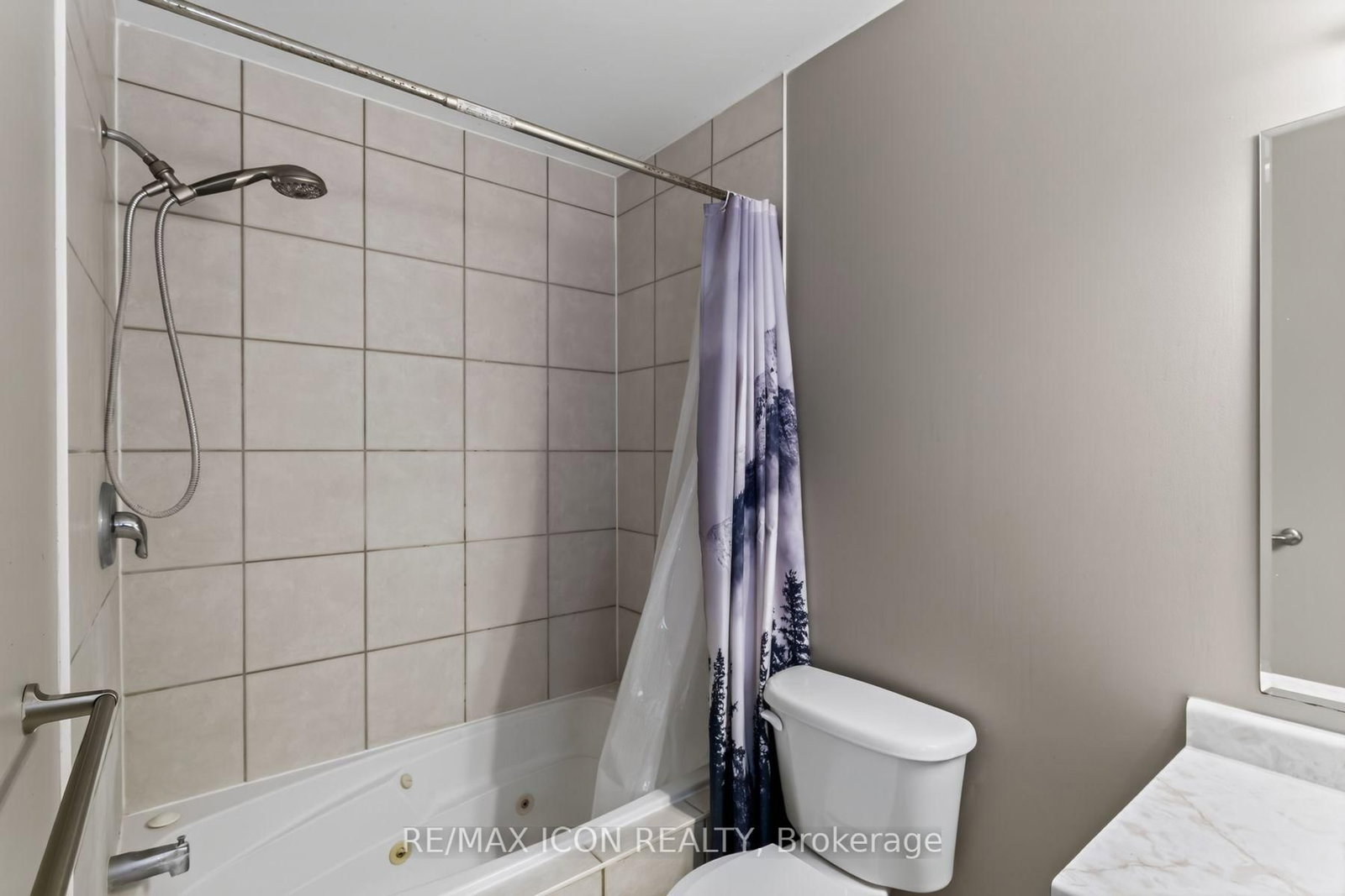 524 Ontario Street • Woodstock, ON photo 20