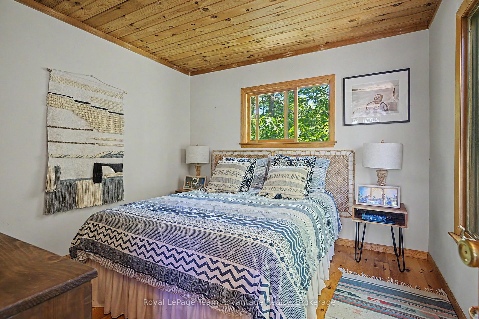 7 A60 Island • The Archipelago, ON photo 13