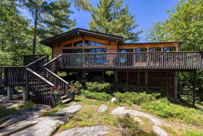 7 A60 Island • The Archipelago, ON photo 2