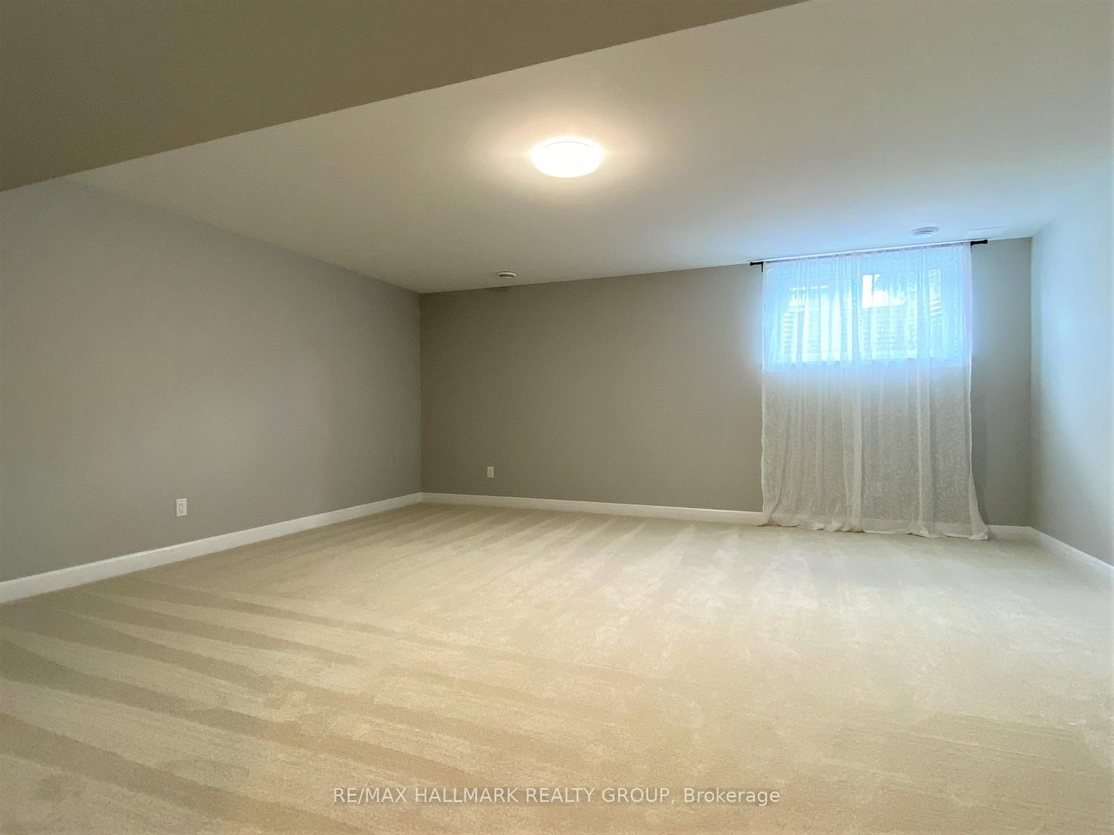 72 MICHAEL STOQUA Street W • Ottawa, ON photo 29