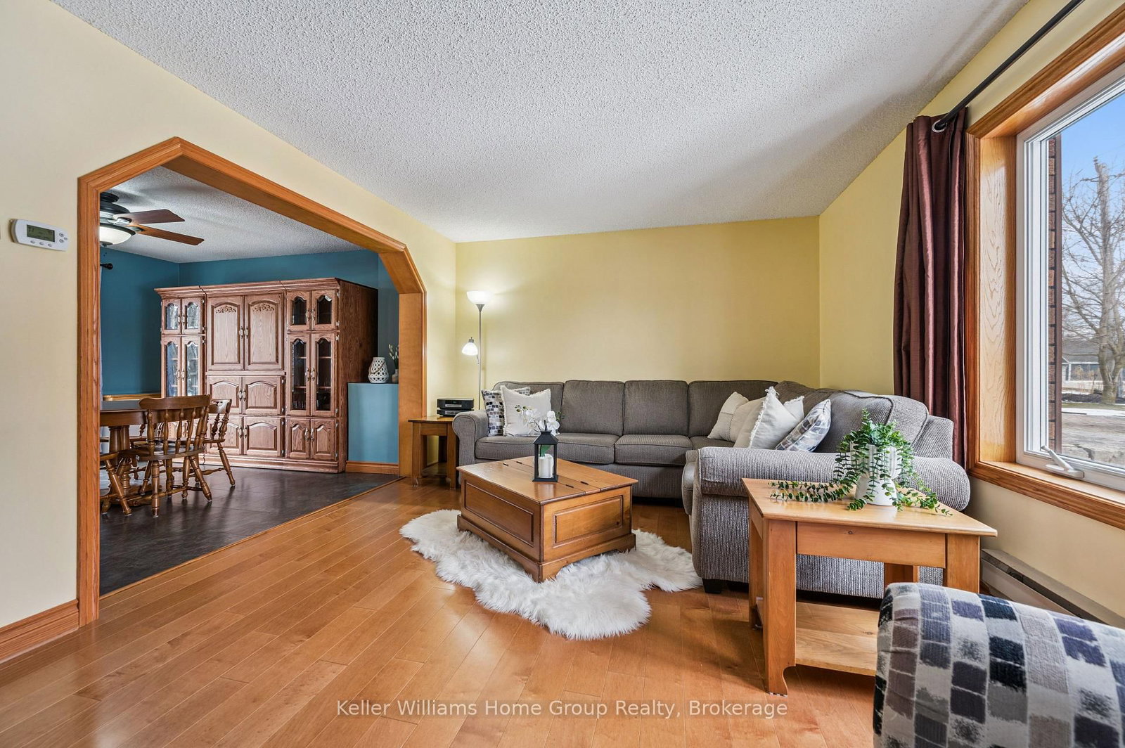 28 Edward Street • Mapleton, ON photo 10