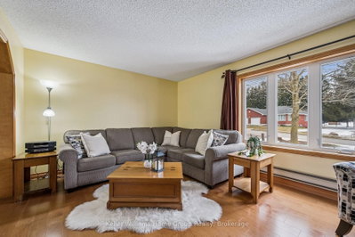 28 Edward Street • Mapleton, ON photo 9