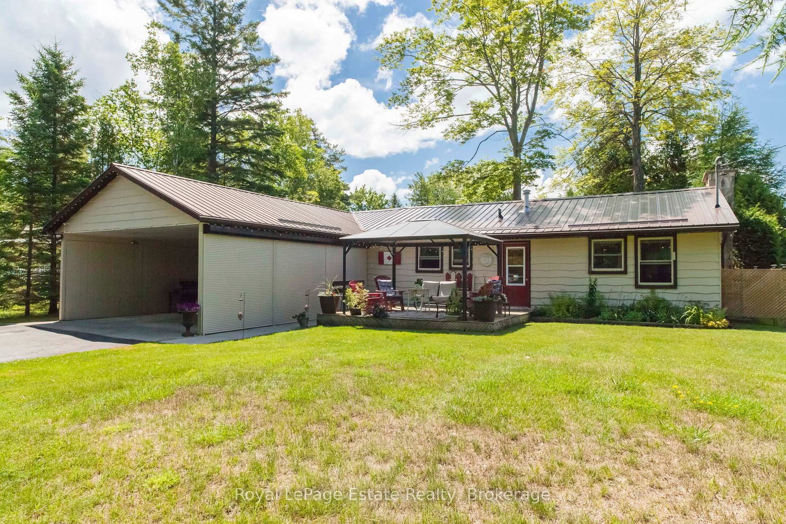 326 Lindsay Street • South Bruce Peninsula, ON photo 10