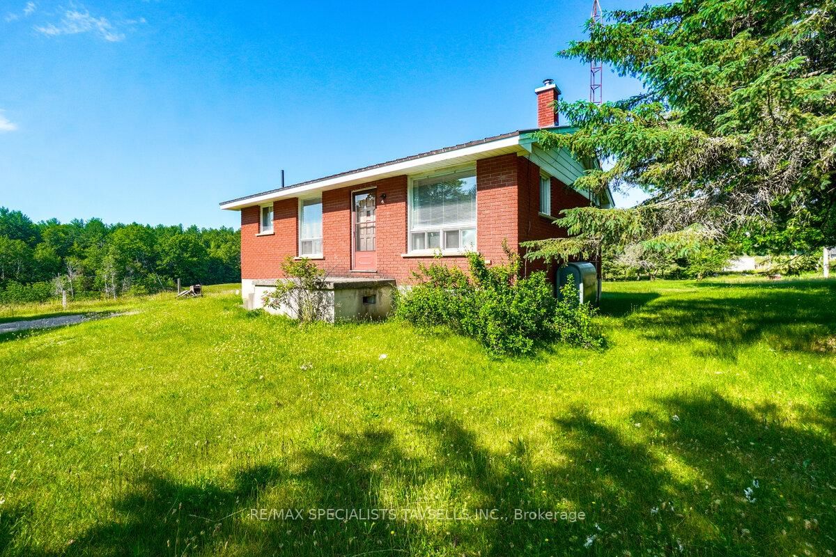 938198 Airport Road • Mulmur, ON photo 15
