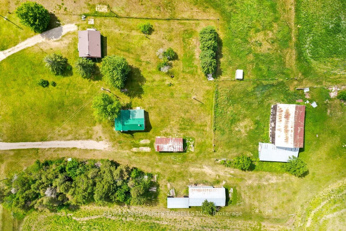 938198 Airport Road • Mulmur, ON photo 3