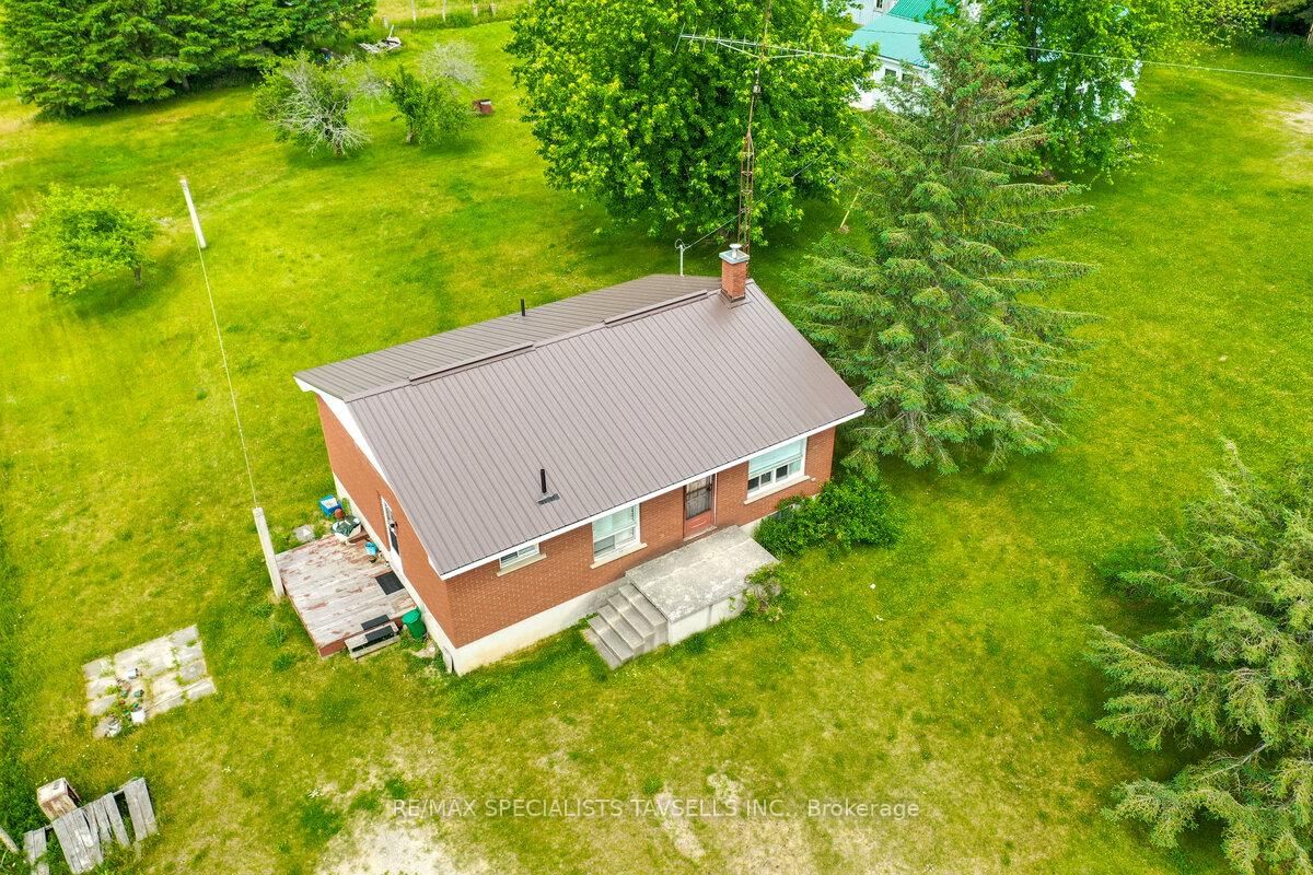 938198 Airport Road • Mulmur, ON photo 5