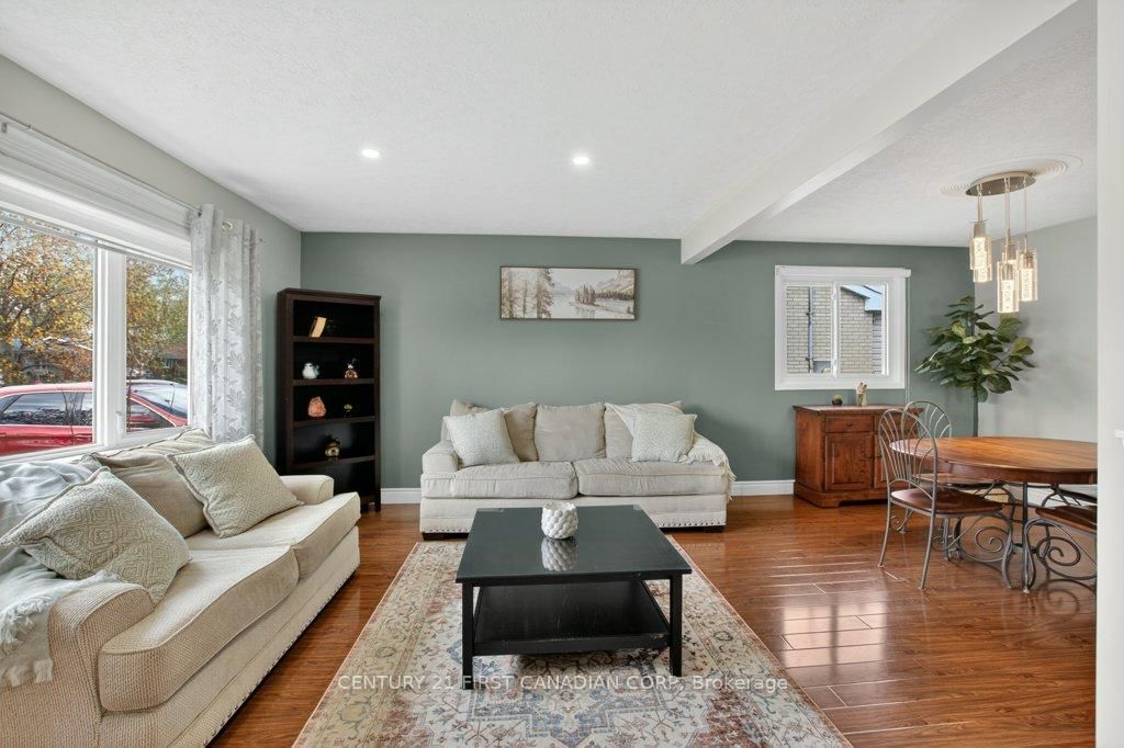 108 Lawrence Avenue • St. Thomas, ON photo 2