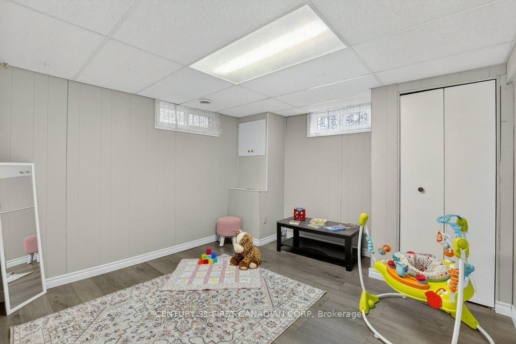 108 Lawrence Avenue • St. Thomas, ON photo 32