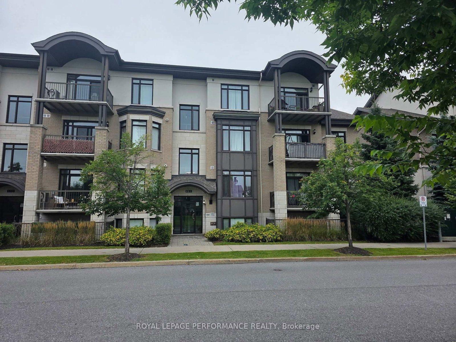 655 Beauparc Private • #101 • Ottawa, ON photo 1
