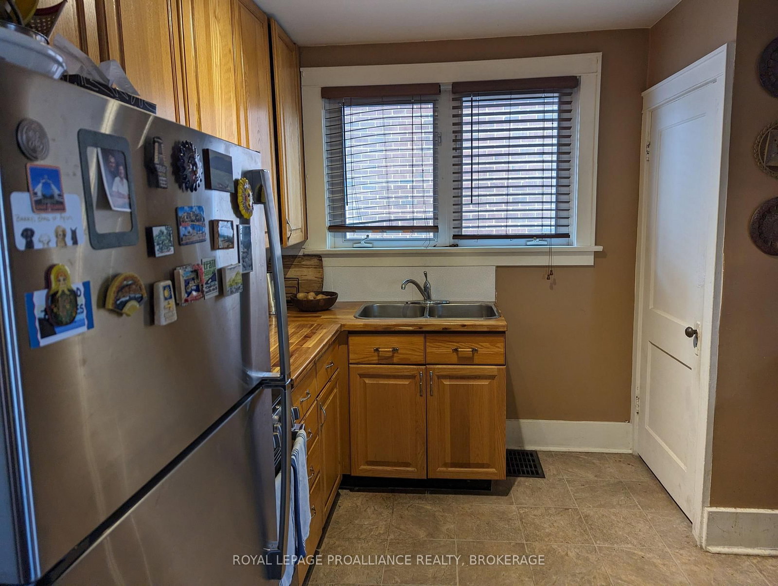 51 Dundas Street • Kingston, ON photo 6