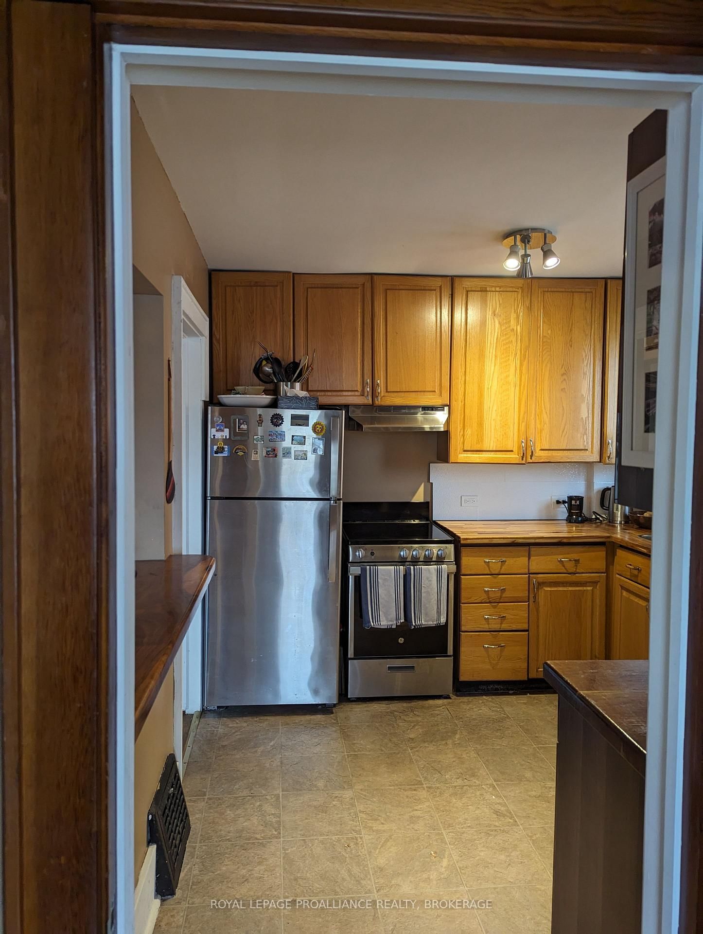 51 Dundas Street • Kingston, ON photo 8