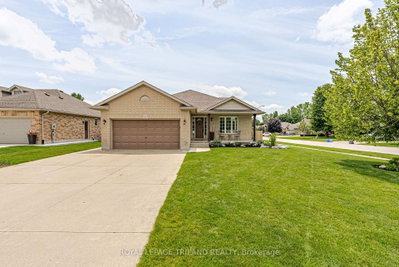 147 Plymouth Court — photo 2
