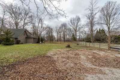 8419 Defore Drive • Lambton Shores, ON photo 8
