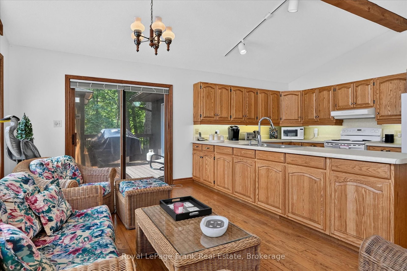 61 Napier Crescent • North Kawartha, ON photo 13