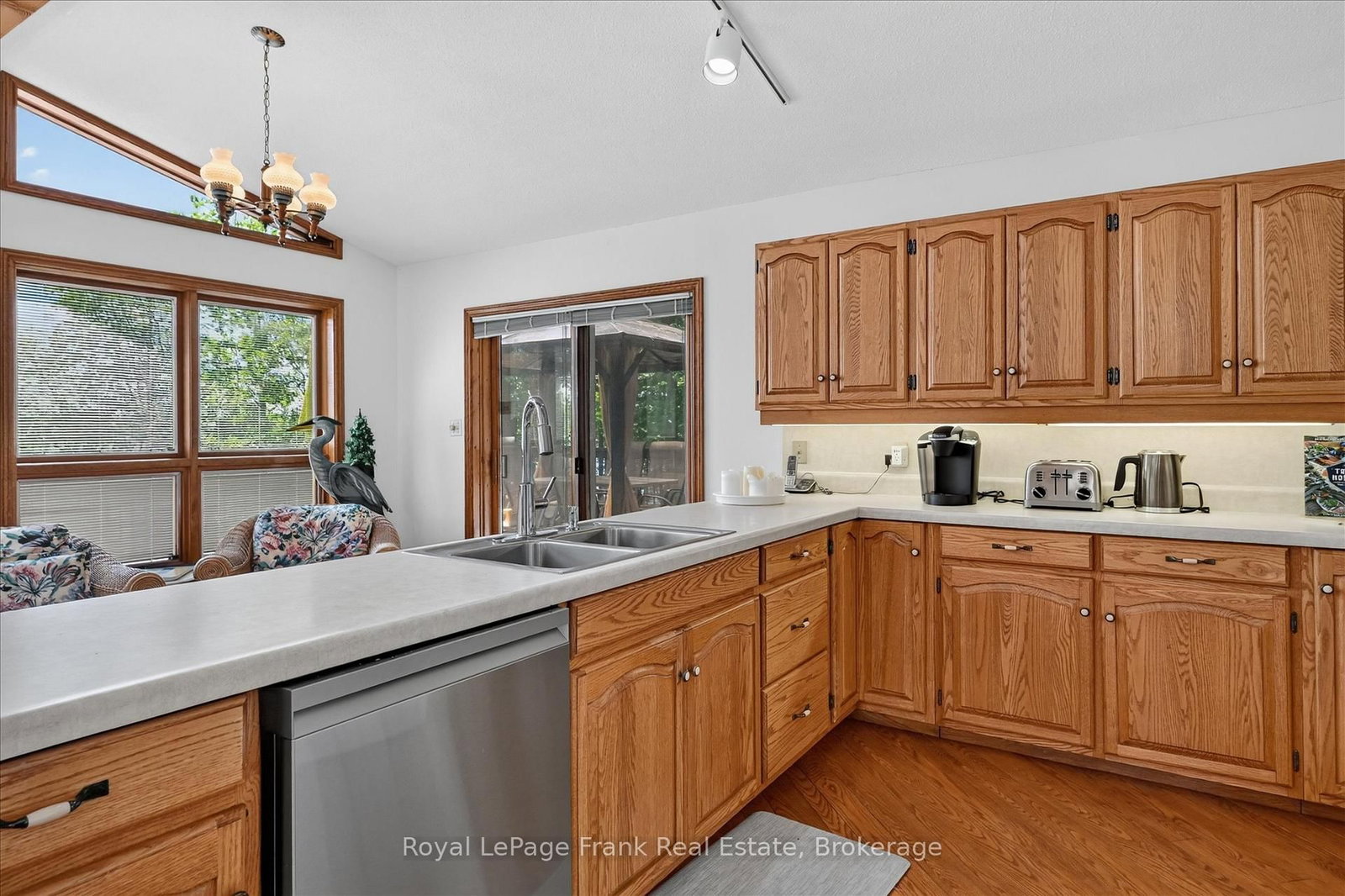 61 Napier Crescent • North Kawartha, ON photo 17