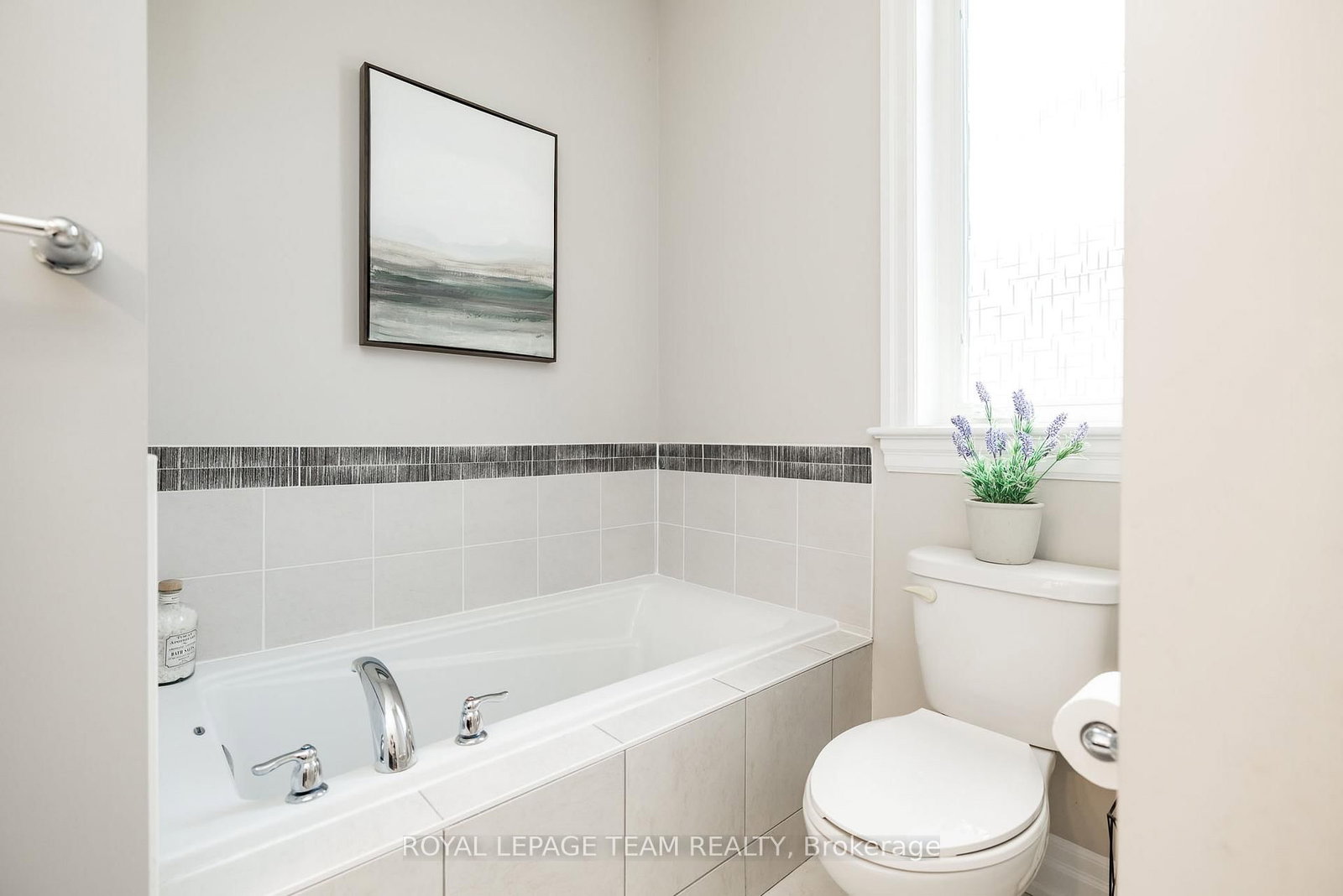 135 Tradewinds Crescent • North Grenville, ON photo 24