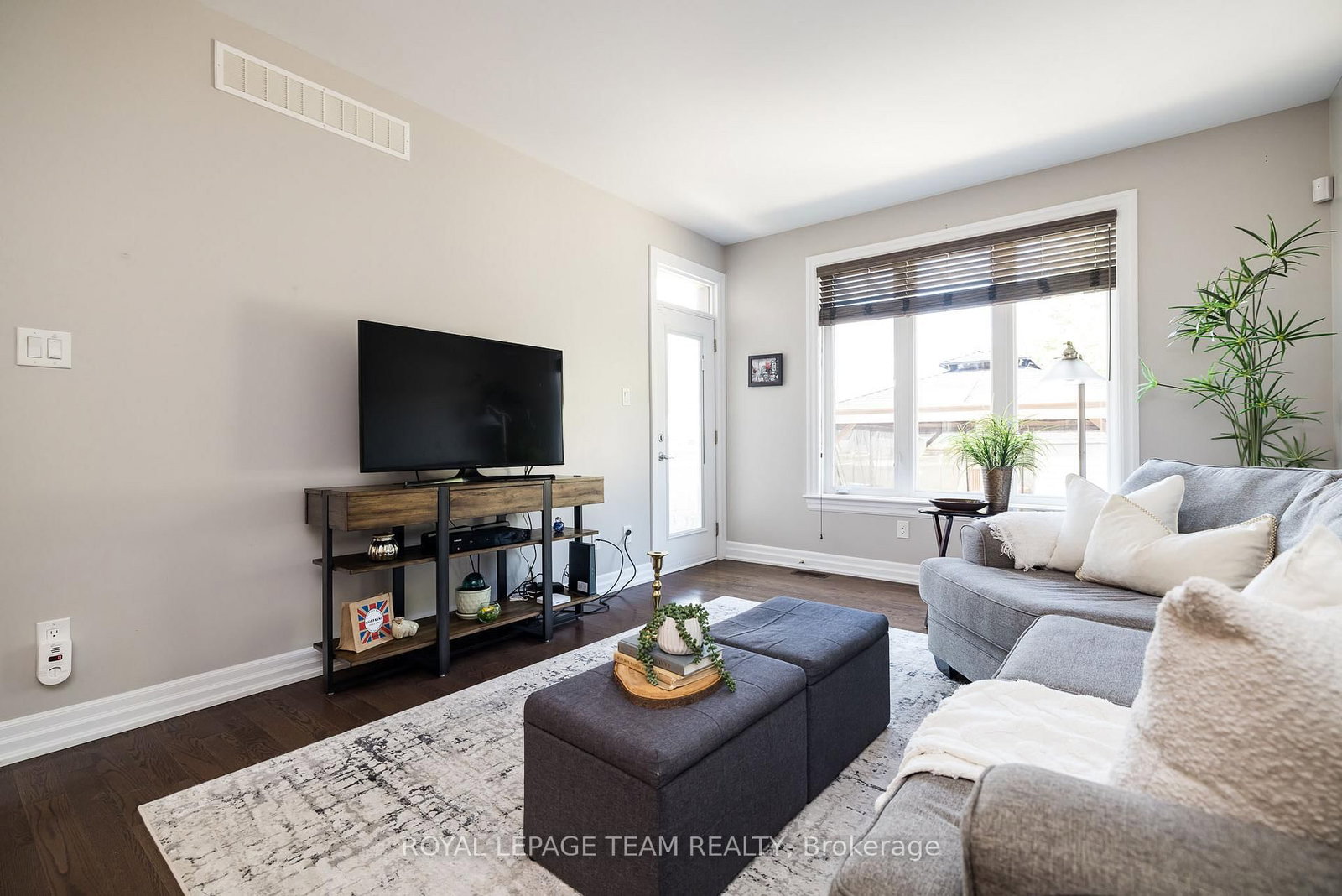 135 Tradewinds Crescent • North Grenville, ON photo 9