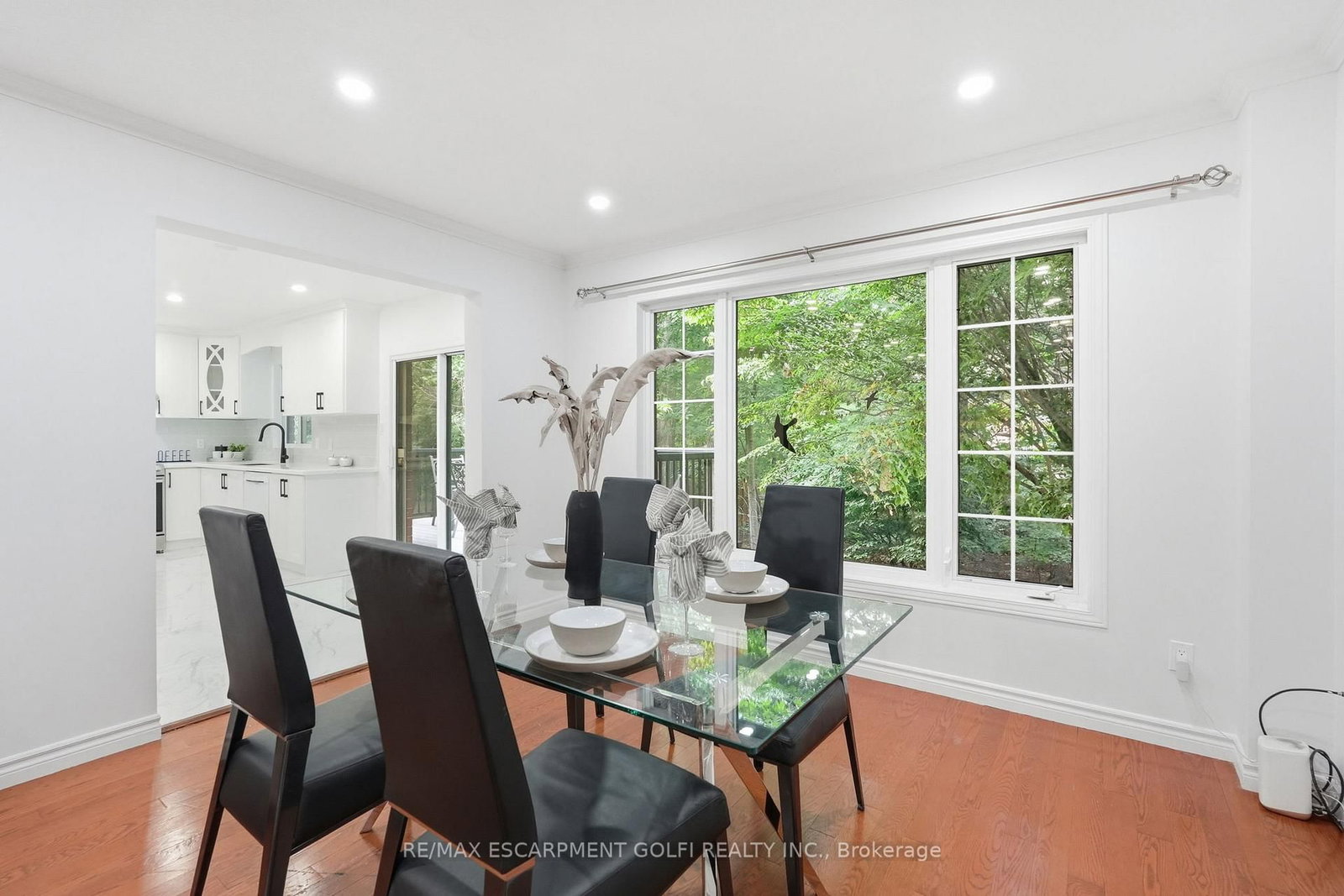 292 THORNCREST Drive • Waterloo, ON photo 16