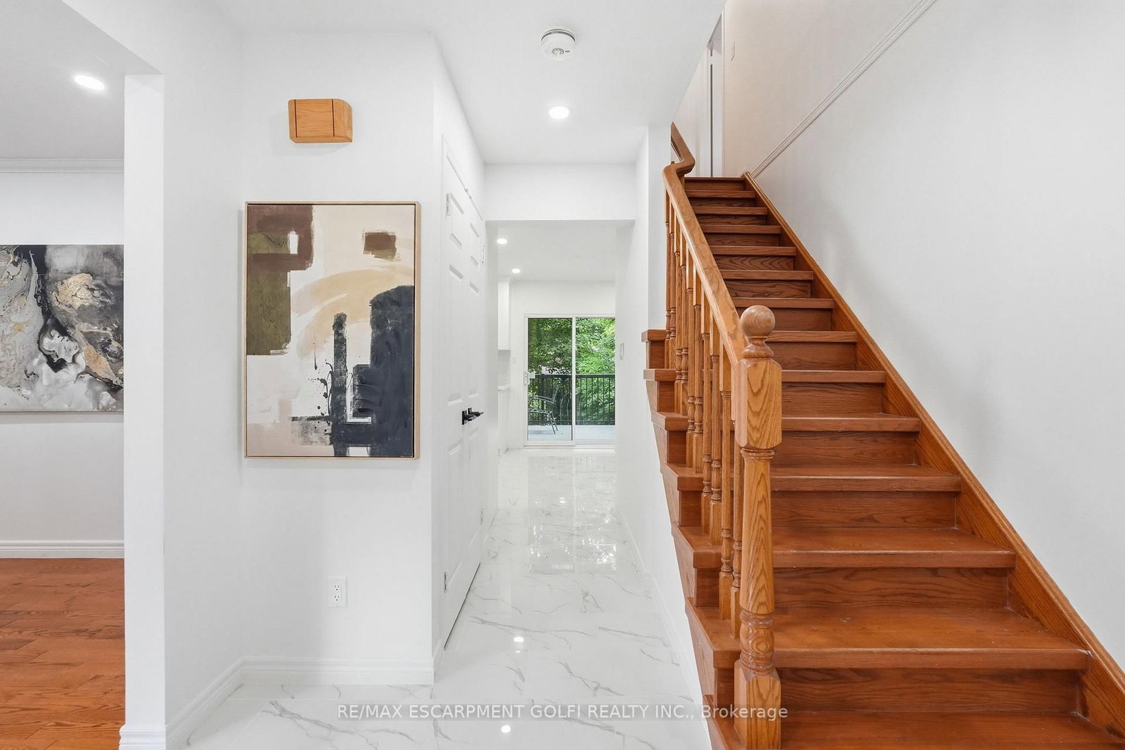 292 THORNCREST Drive • Waterloo, ON photo 8