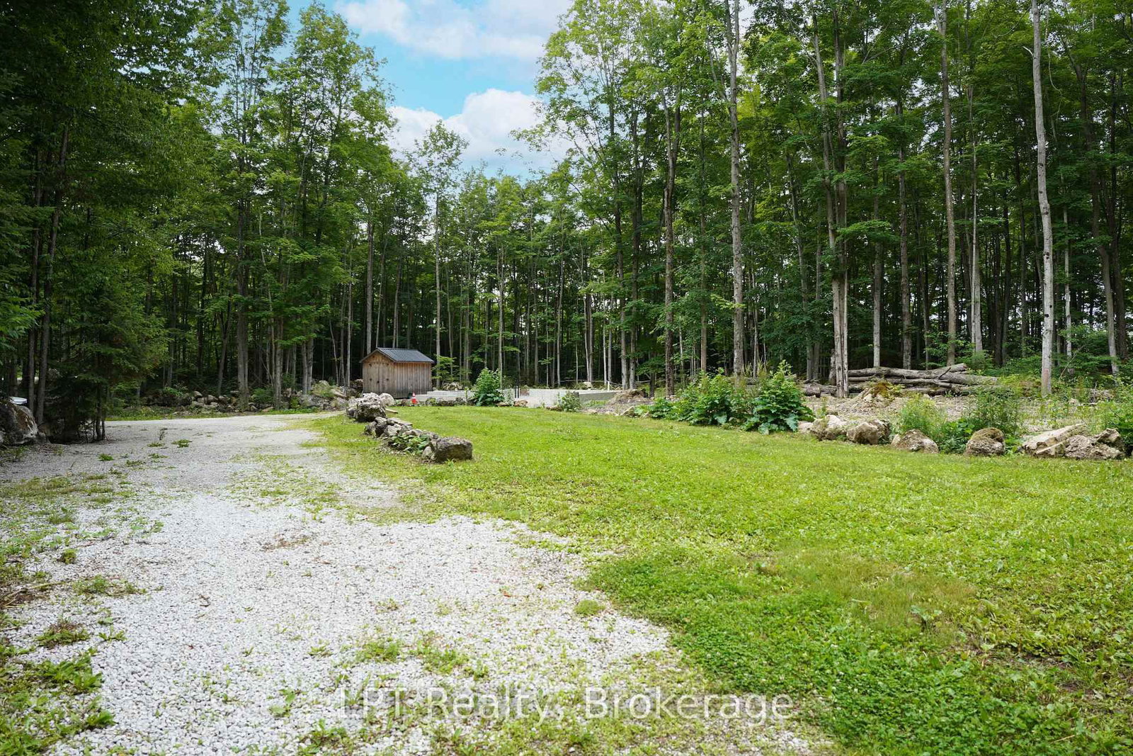 382488 CONCESSION 17 Road • Georgian Bluffs, ON photo 42
