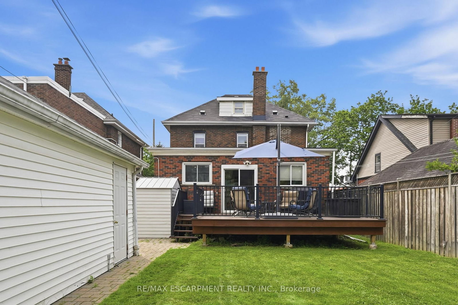 17 Tuxedo Avenue S • Hamilton, ON photo 50