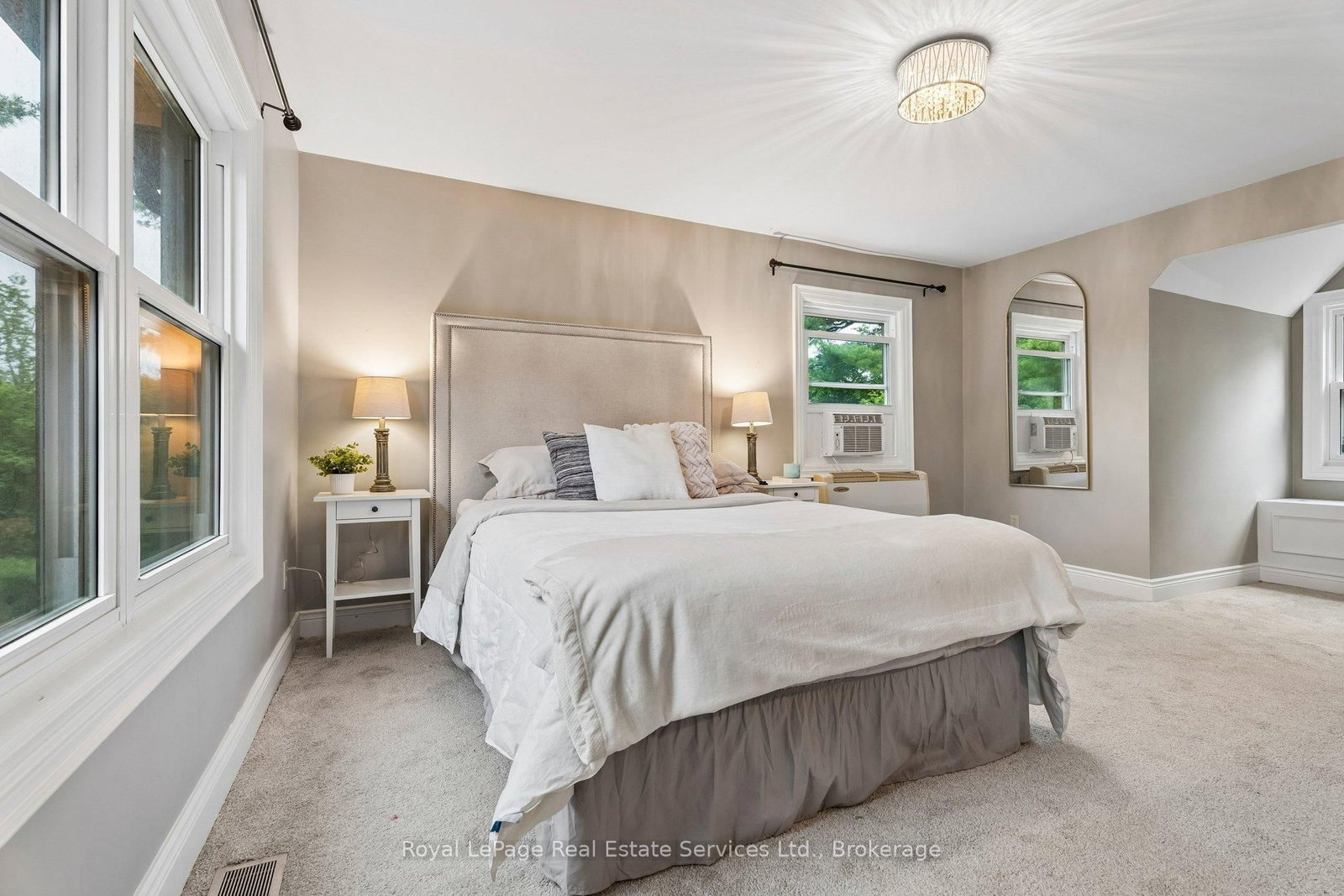 1 Stonebury Place • Hamilton, ON photo 27